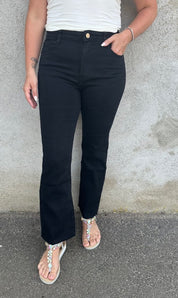 Jenna - Jeans - Flare - Svart- Nyhet