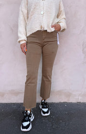 Jenna - Jeans - Flare - Taupe - Nyhet