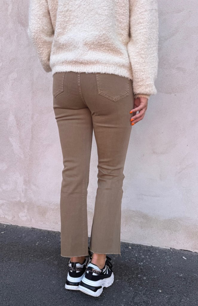 Jenna - Jeans - Flare - Taupe - Nyhet