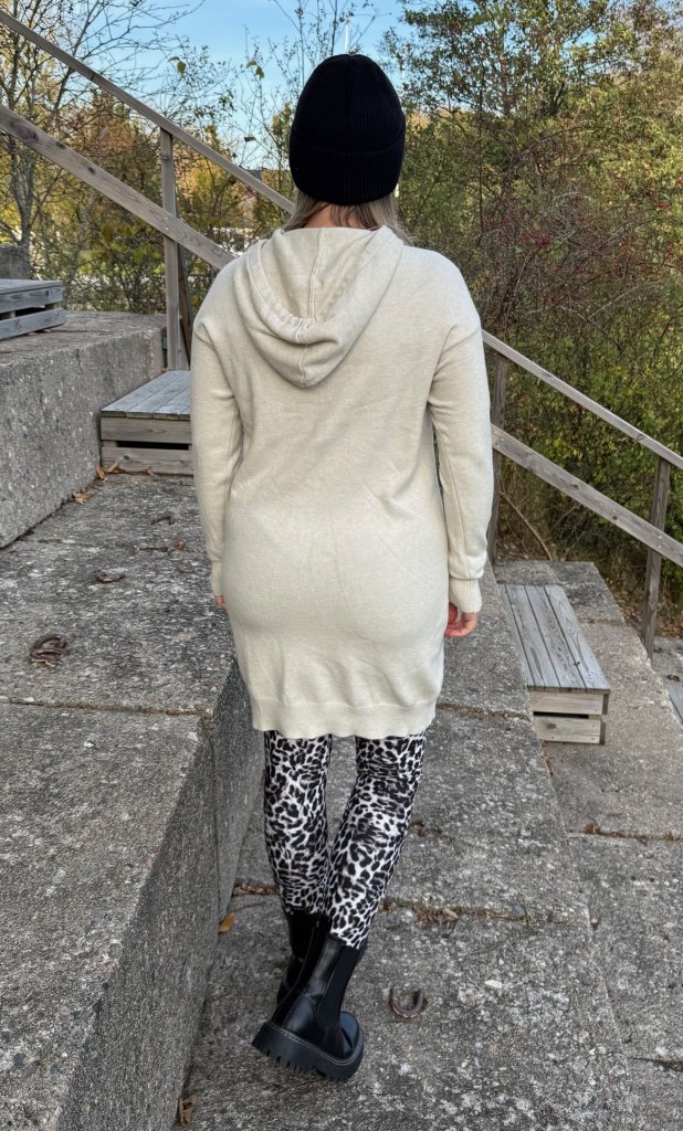 Jennie- Längre tröja med luva - Beige - Nyhet