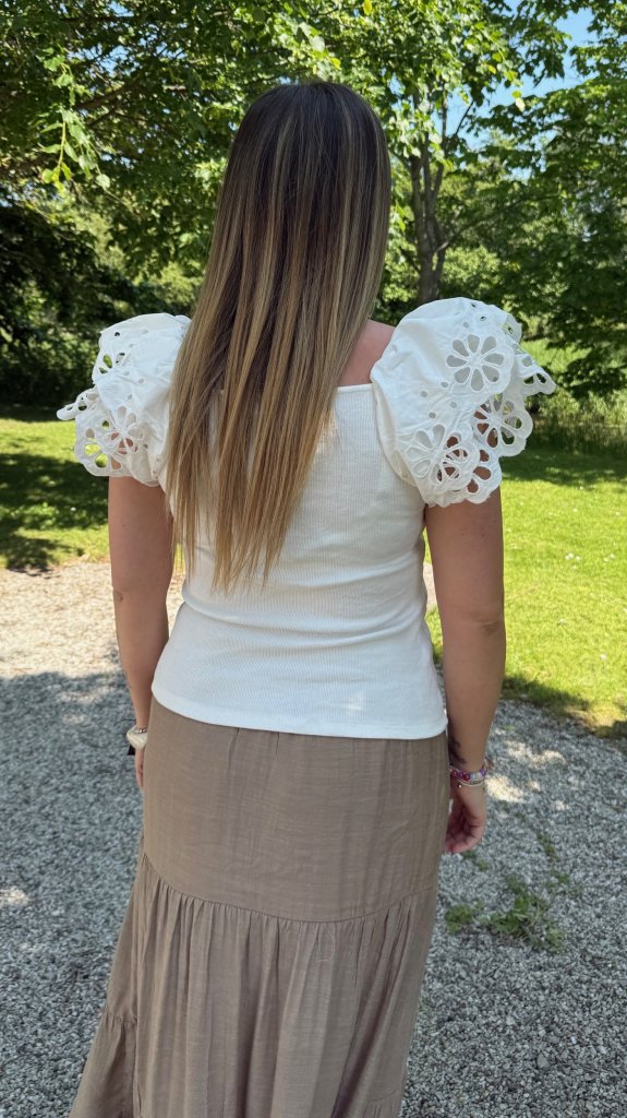 Josie - Topp - Cream - Nyhet