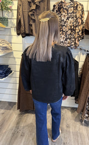 Juni sweatshirt svart