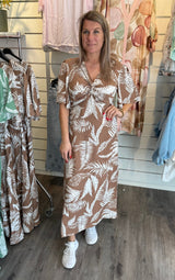Kate - Klänning - Bladmönster Taupe