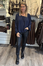 Kicki Blus Navy