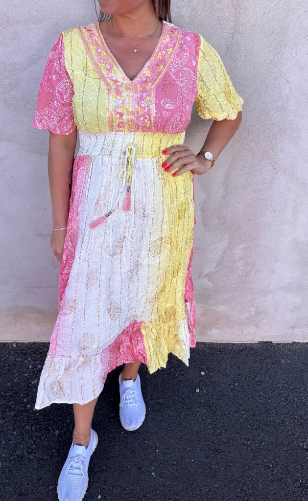 Yasmin - Klänning -  Mönster - Rosa/Gul - Nyhet