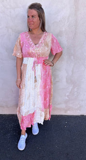 Yasmin - Klänning -  Mönster - Rosa/Beige - Nyhet