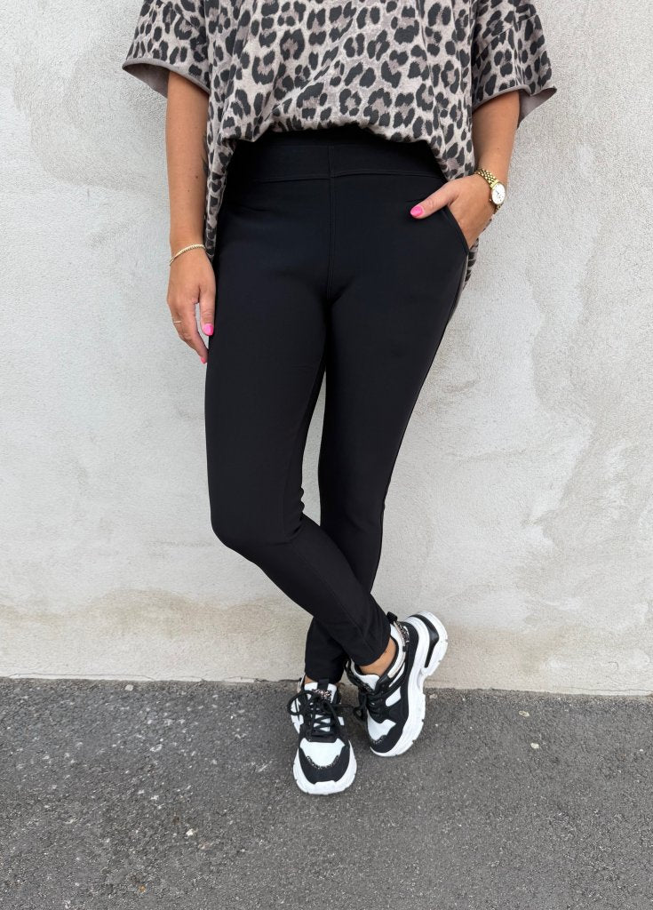 Adara - Leggings - Svart - Nyhet