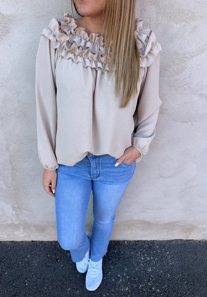 Lexi - Topp med krås  -Beige- Nyhet