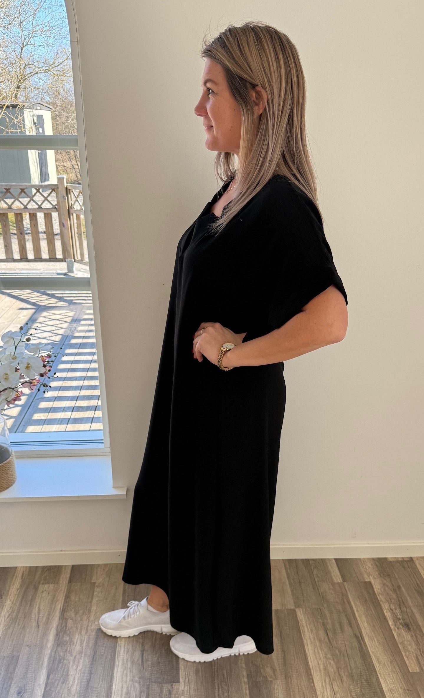 Lilly - Klänning - Svart