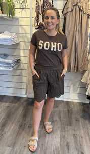 Liselotte shorts choco FÖRBOKA