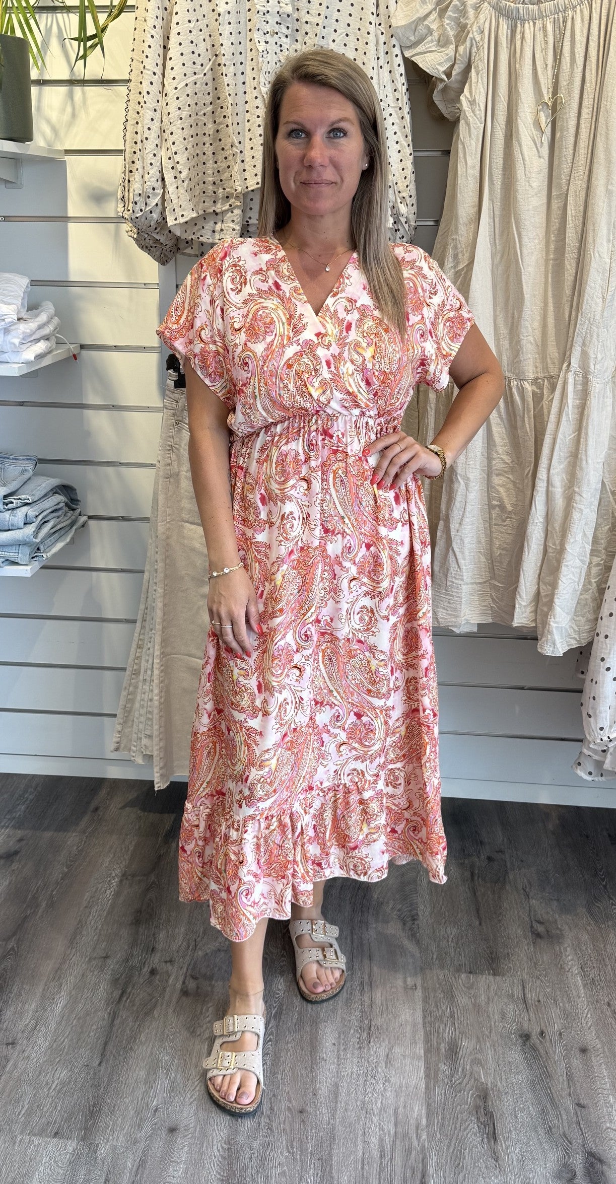 Lizette Klänning Paisley Korall