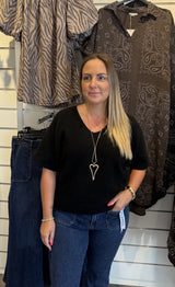Lovisa stickad tröja svart