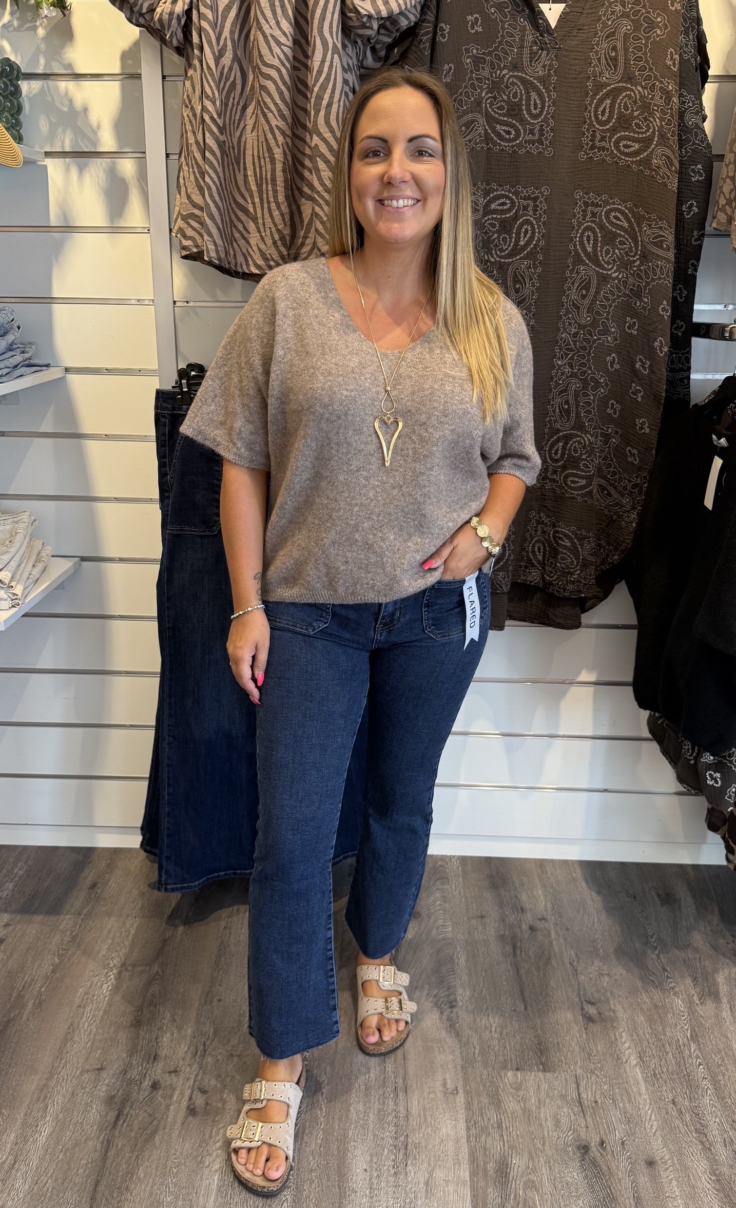 Lovisa stickad tröja Taupe
