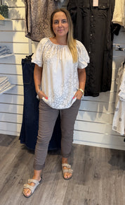 Luciana Topp 26136 Leo Cream