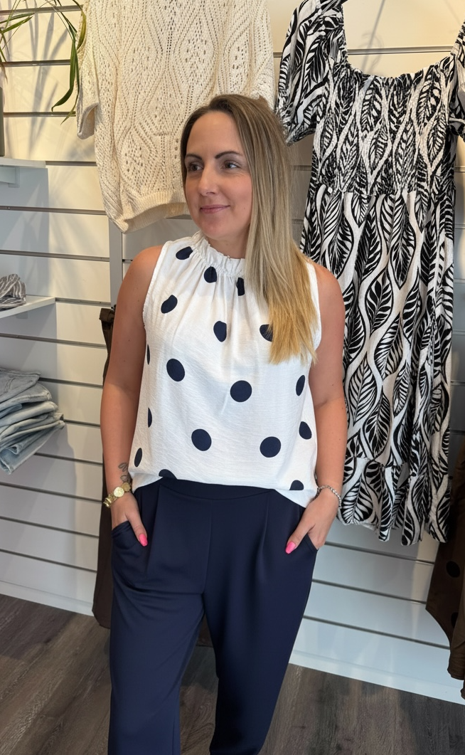 Lucina Topp Vit/Navy