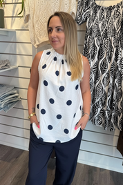 Lucina Topp Vit/Navy