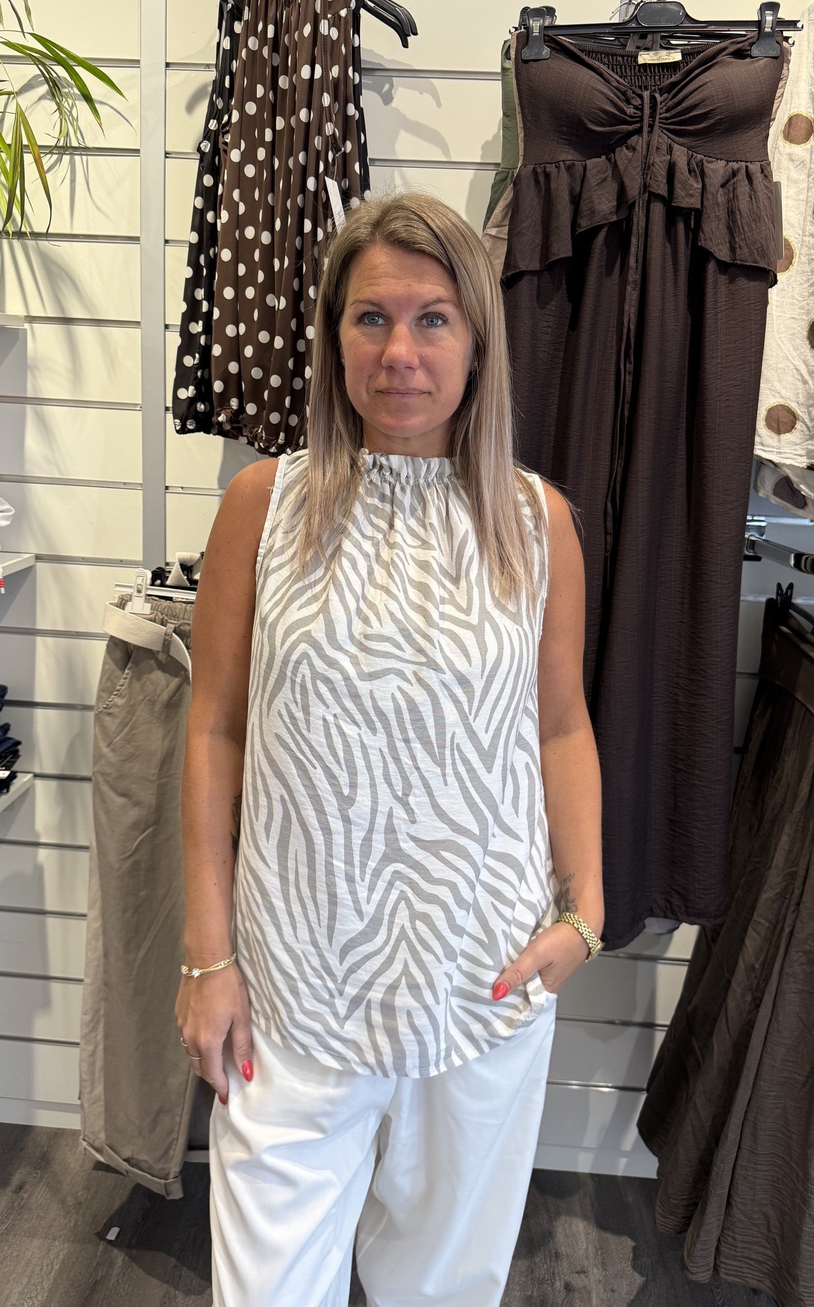 Lucina Topp Zebra Cream