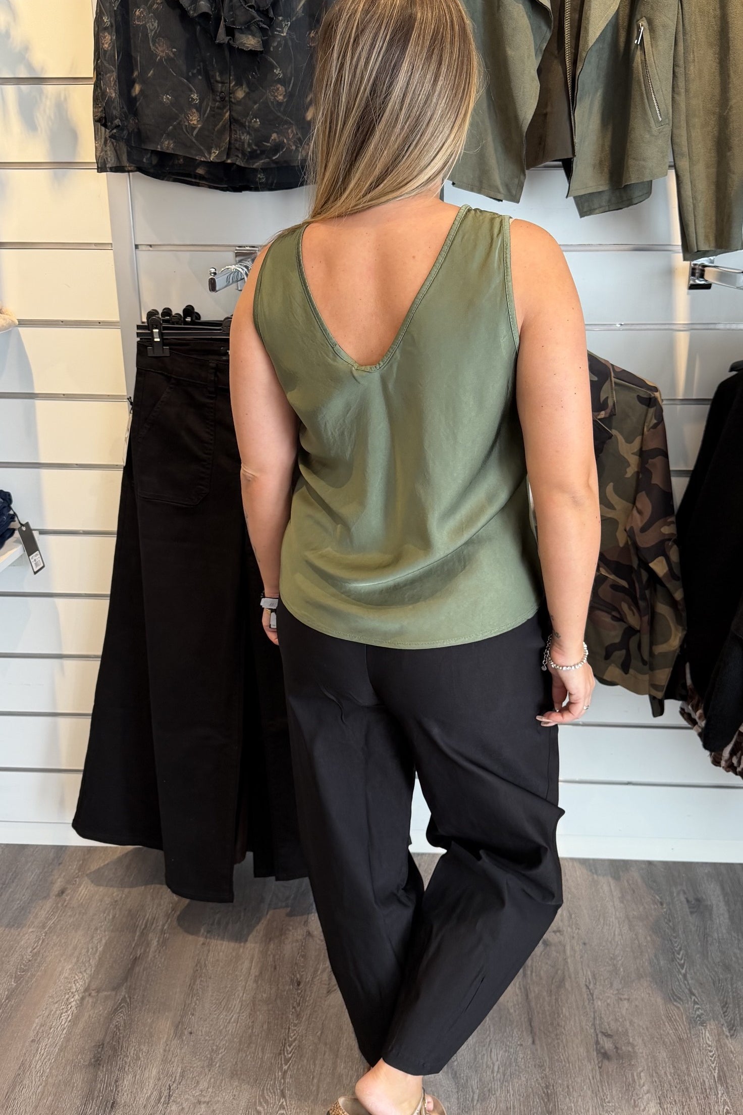 mabelkhaki3.jpg