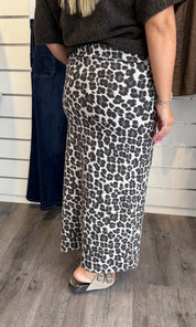 Madde Kjol med knyt Leopard Taupe