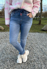 Emma Joggingjeans MDC122 Ljustvätt