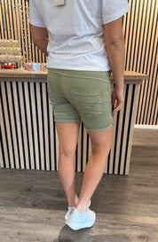 Magda - Shorts med Knyt - Khaki