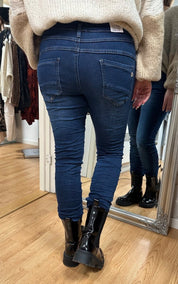 Magda - Jeans med Knyt - Mörktvätt