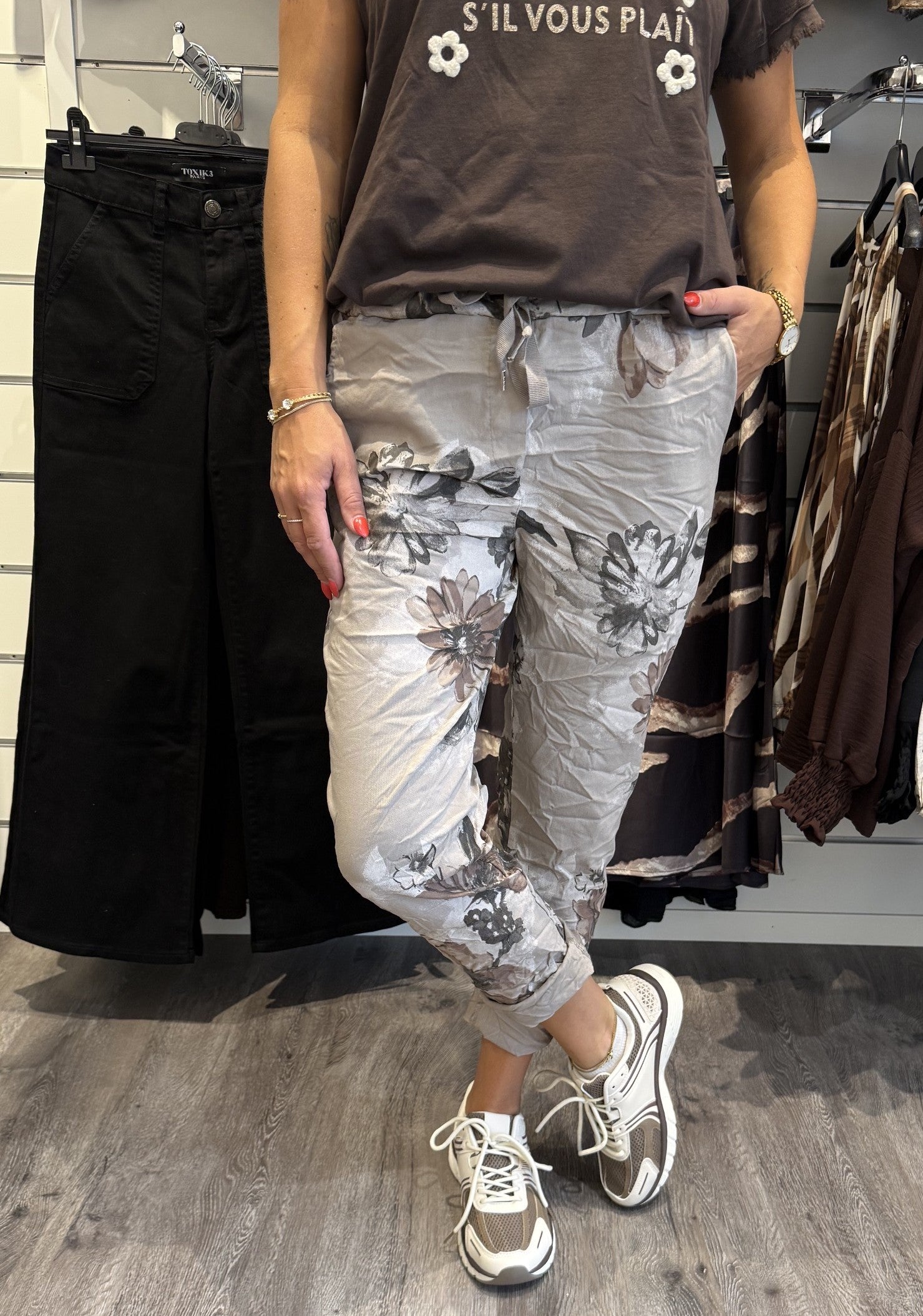 Mally Magiska byxor Taupe