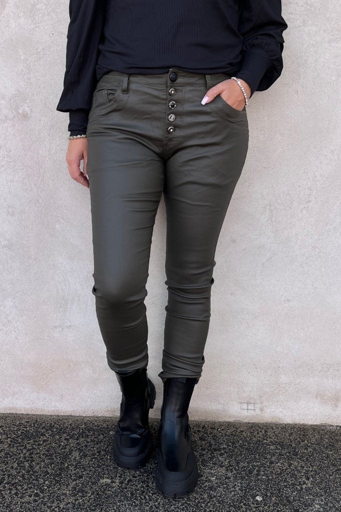 Matilda - Vaxade byxor  Knappmix  Khaki