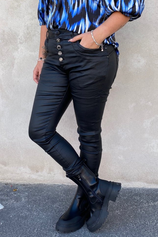 matildasvart3-85017.jpg