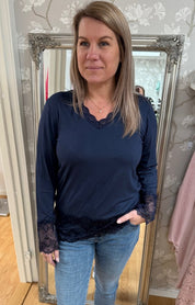 Melina - Topp - Spets - Navy - Nyhet