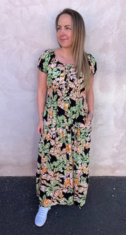 Messa - Klänning - Lång - Flower25 - Svart- Nyhet