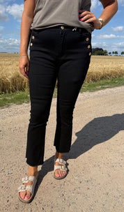 Mickan - Jeans - Guldiga knappar - Svart- Nyhet