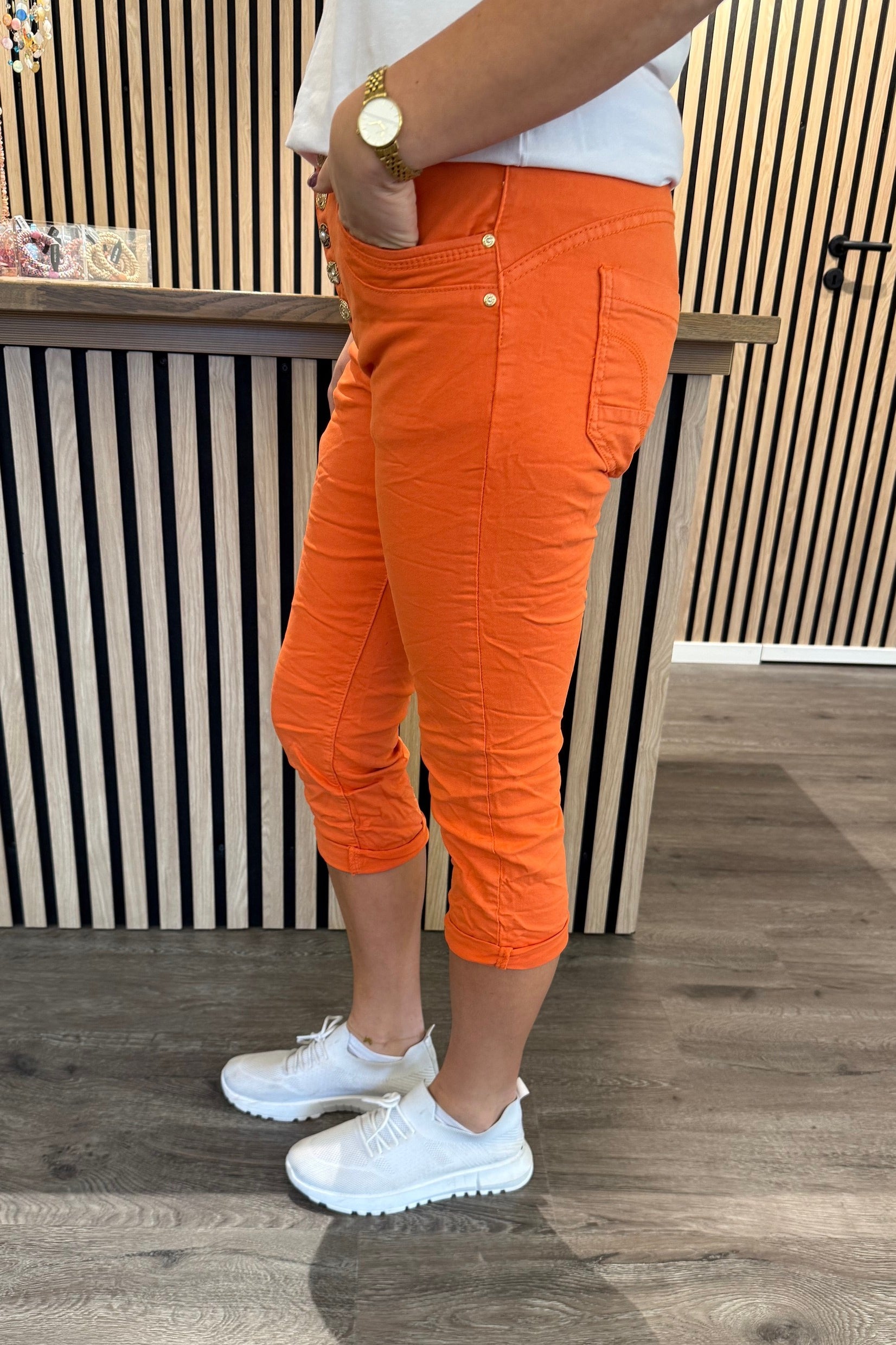 milaorange3.jpg