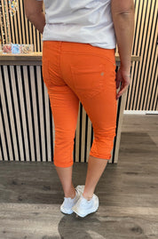 Mila - Trekvartsbyxor - Orange - Nyhet