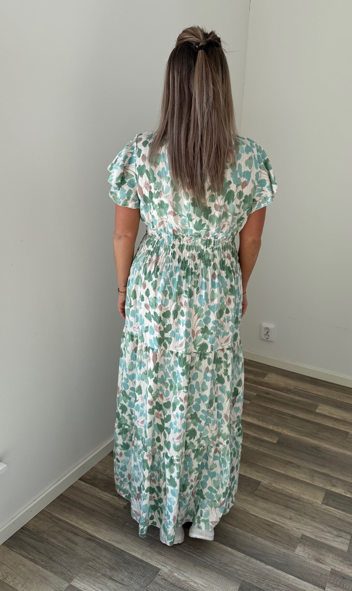 Mindy Klänning - BlommorB14 - Grön