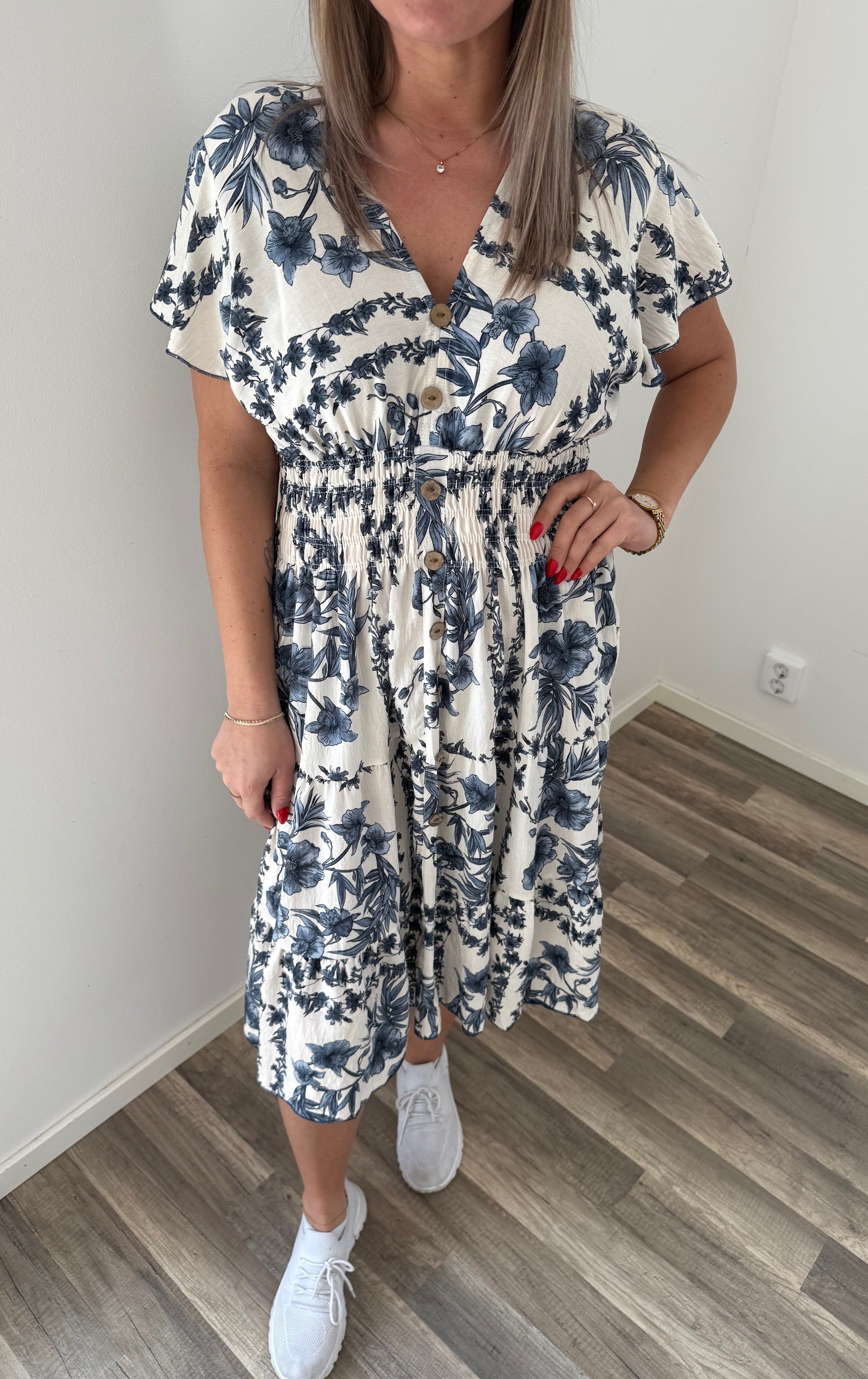 Mindy Kort Klänning - BladmönsterC17 - Navy