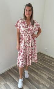 Mindy Kort Klänning - BladmönsterC17 - Rosa