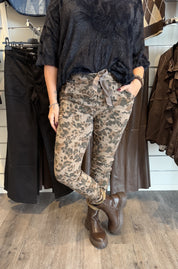 Missy Magiska byxor Taupe