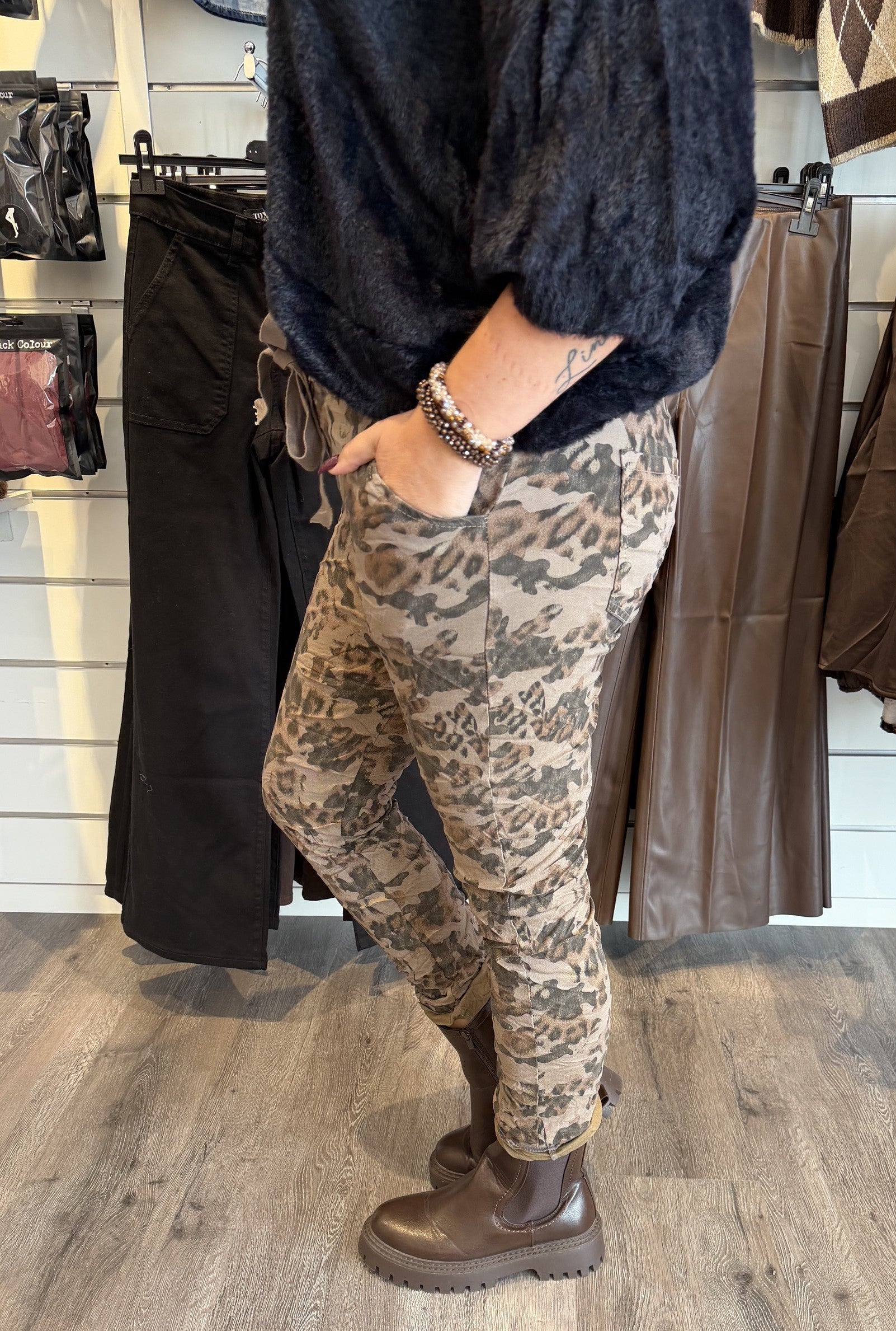 Missy Magiska byxor Taupe