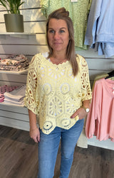 Nelia - Virkad Topp - Gul