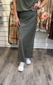Nelly Satinkjol Leopard Khaki