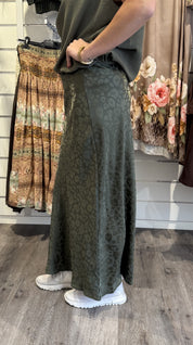 Nelly Satinkjol Leopard Khaki