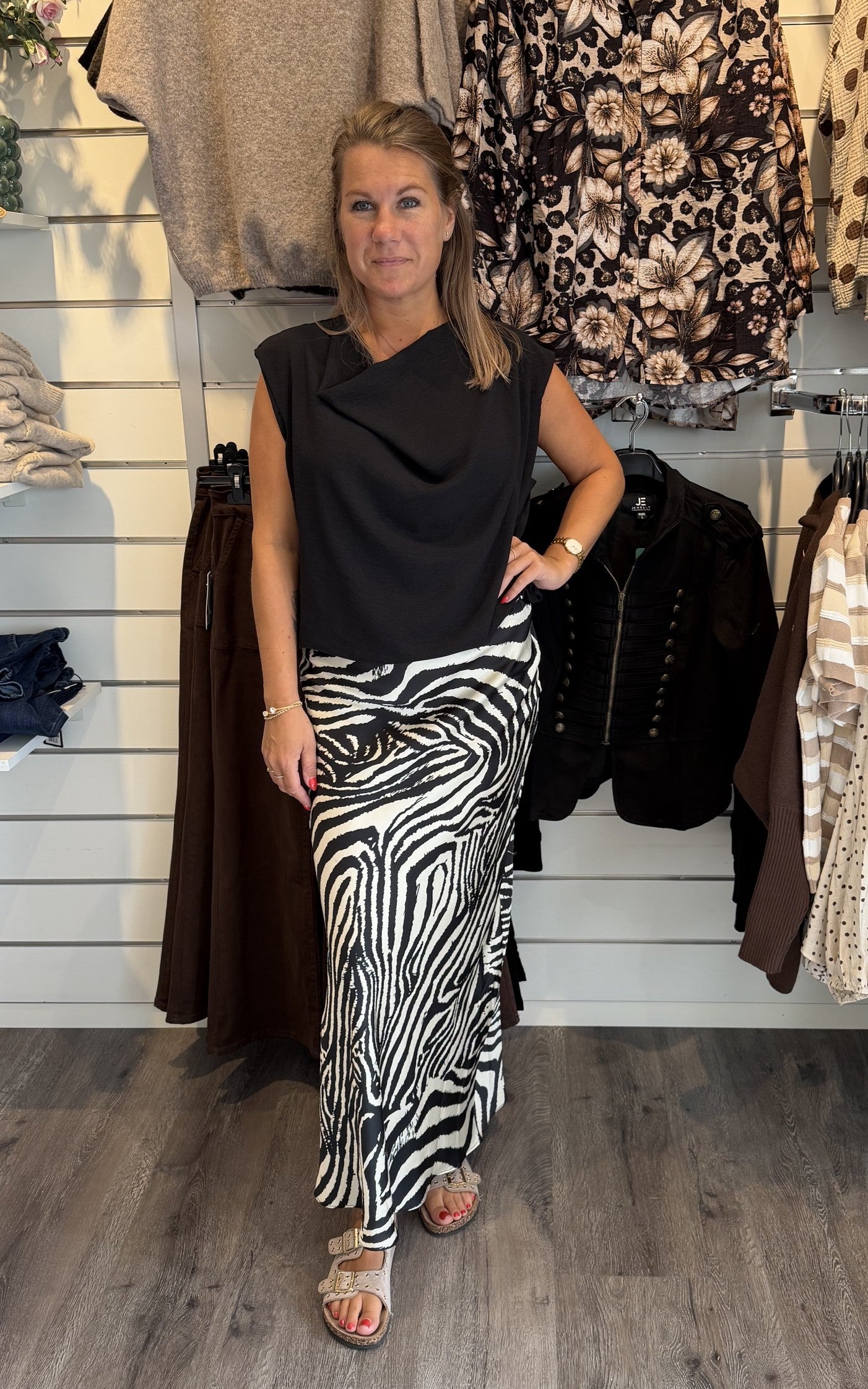 Nelly Satinkjol Zebra