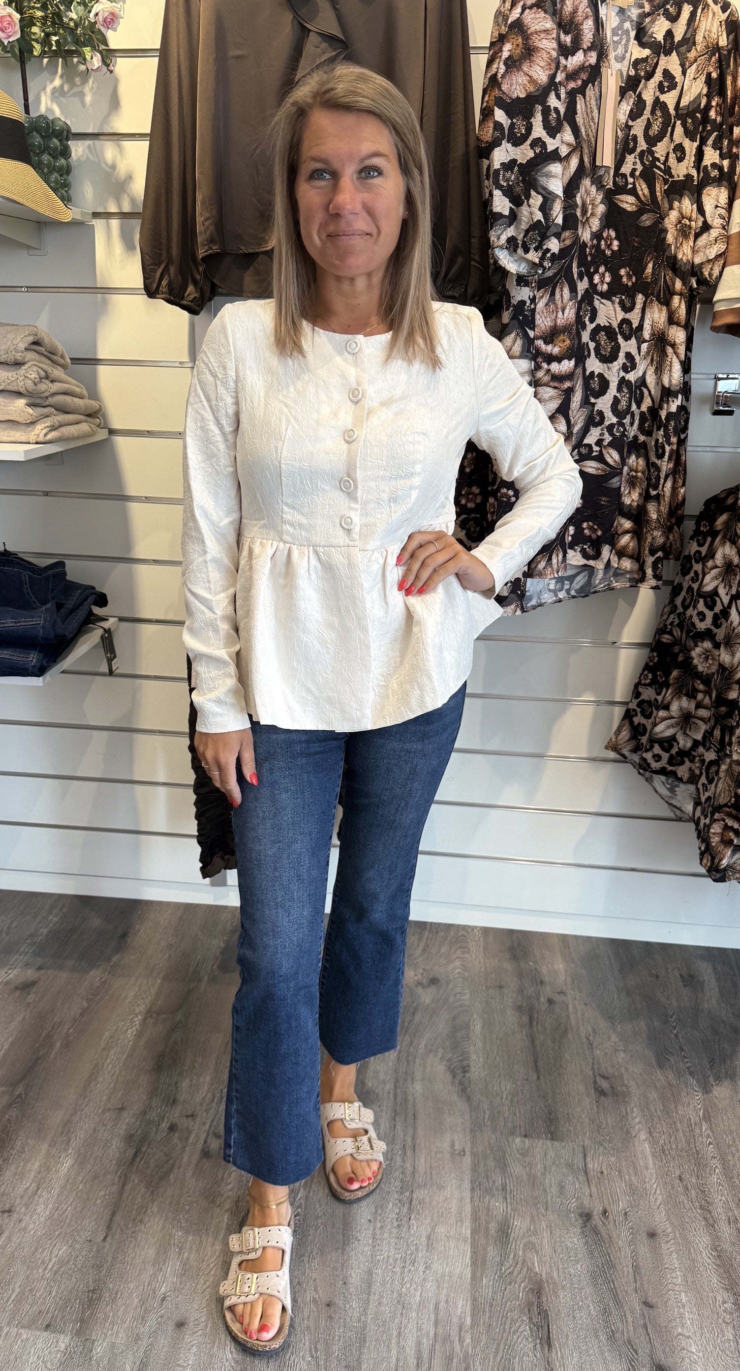 NUDanielle Blus Creme