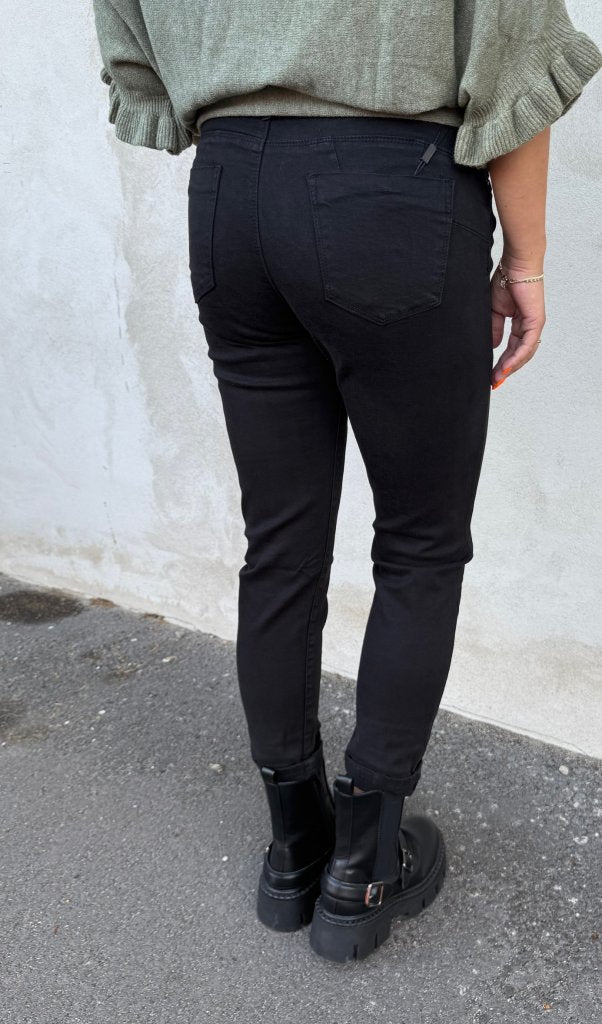 Olivia - Jeans - JW747 - Svart - Nyhet