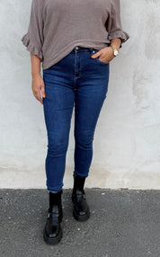 Olivia - Jeans - JW747 - Mörk Denim - Nyhet