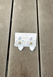 Hilma - Örhänge - Blomma -  Nyhet