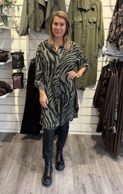 Penny Längre skjorta  Zebra Khaki