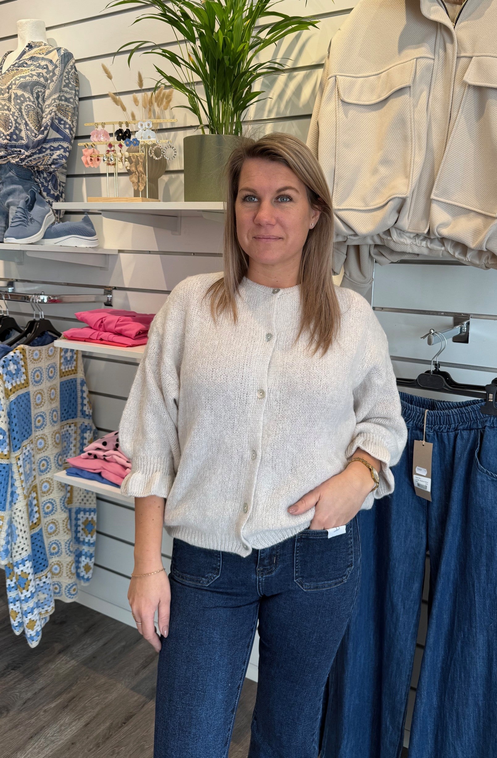 Petra - Stickad kofta - Beige