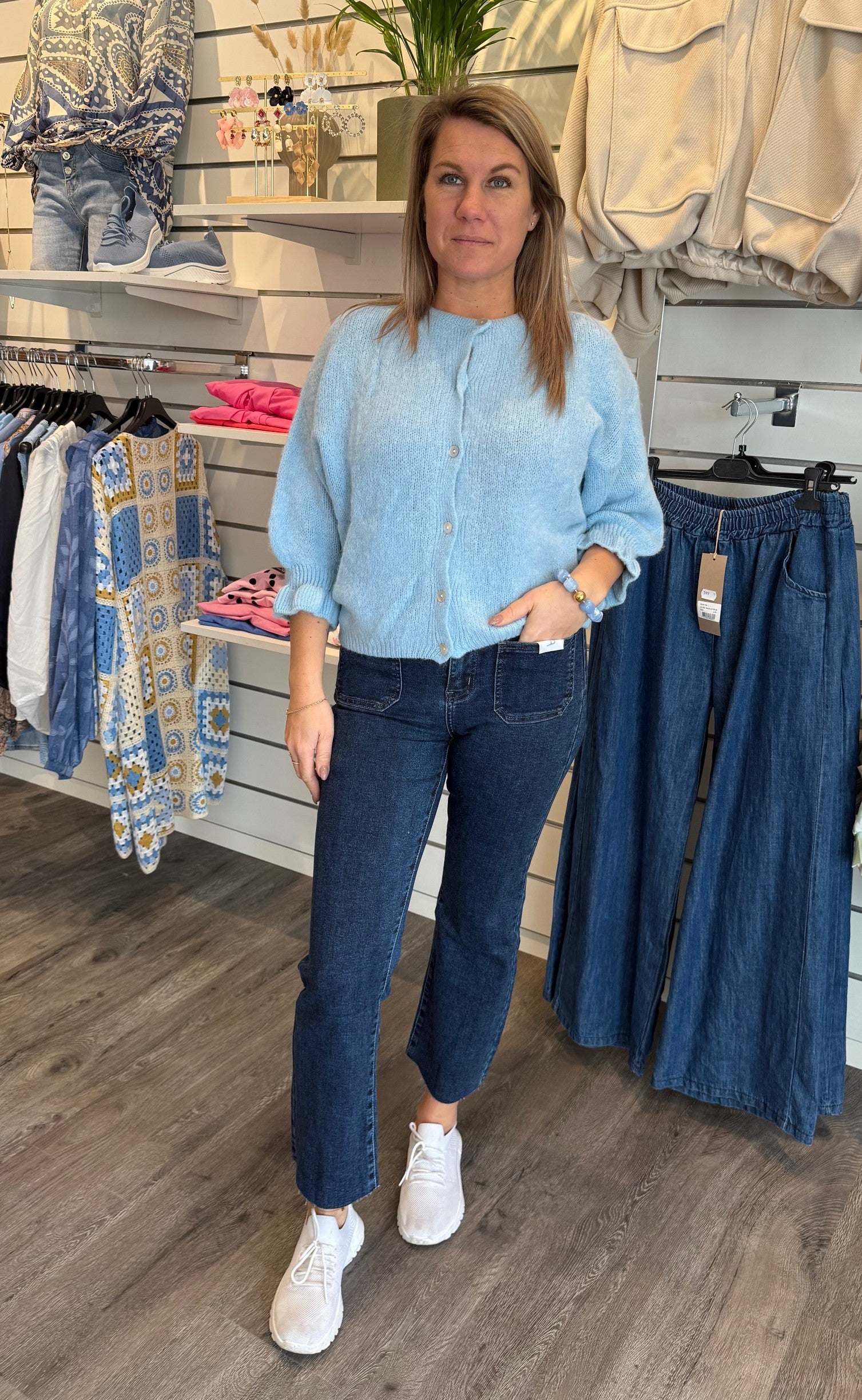 Petra - Stickad kofta - Blå